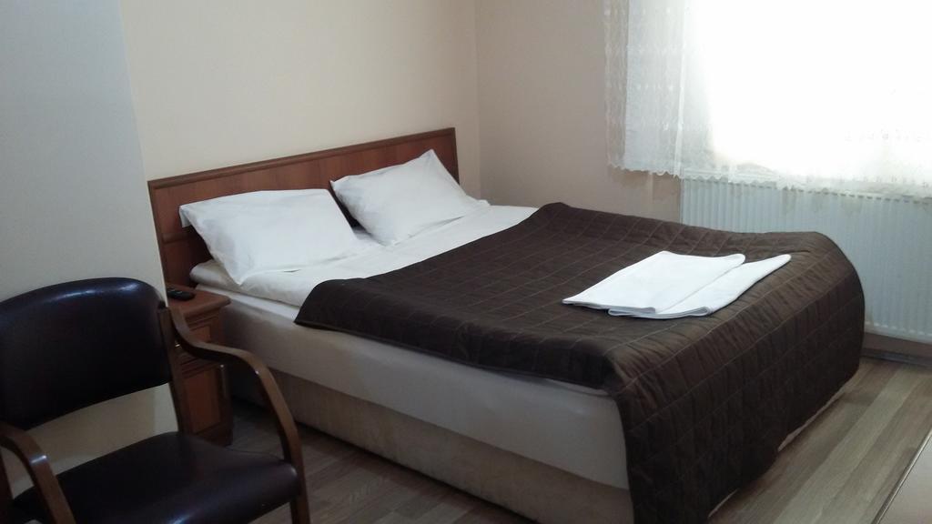 Hotel Kervansaray Erzurum Zimmer foto